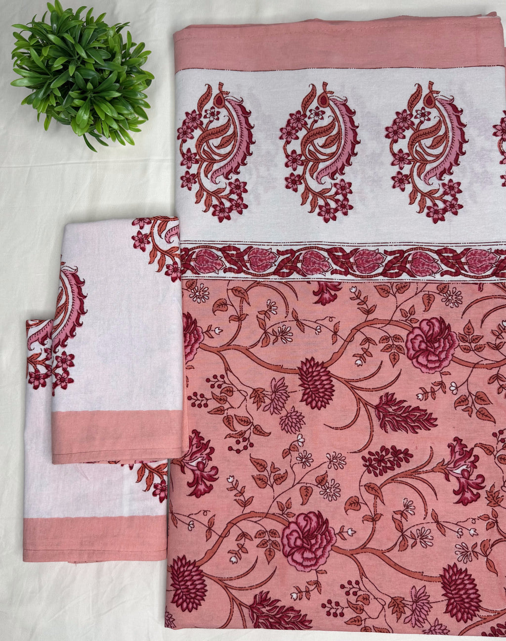 Blush Paisley Garden King Size Bedsheet (100 x 108) - Pure Cotton