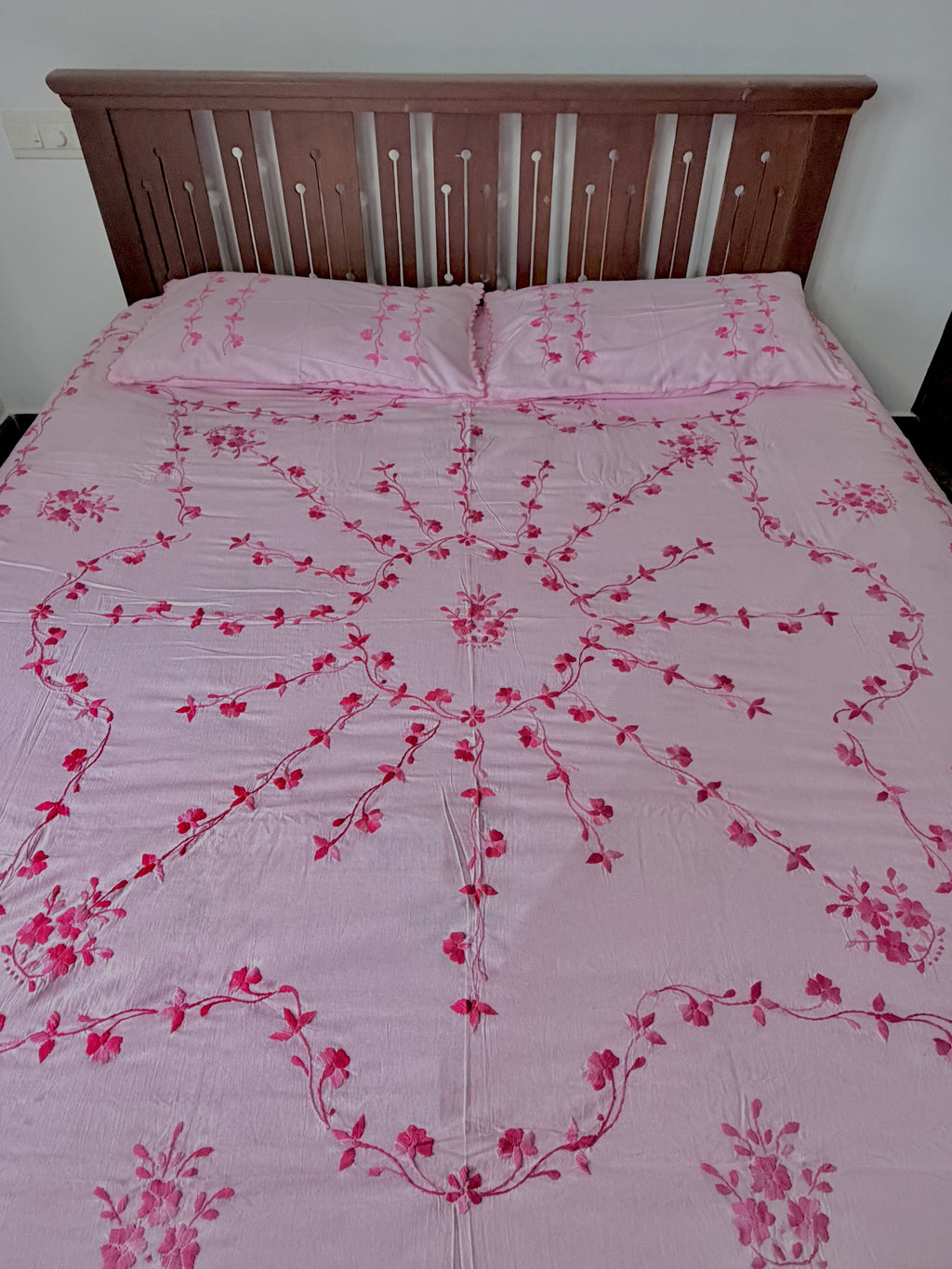 Pink Floral Hand-Embroidered Queen Size Bedsheet - Pure Cotton
