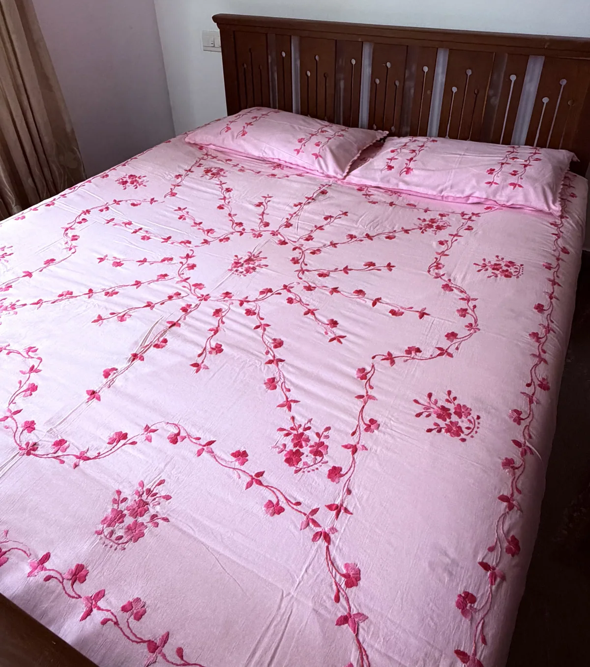 Full view 1 of pink floral bedsheet
